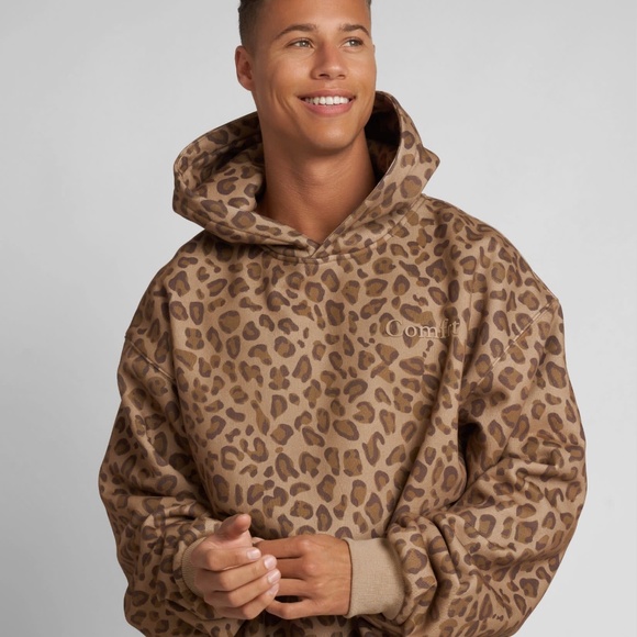 Minimalist Hoodie - Picture 8 of 9